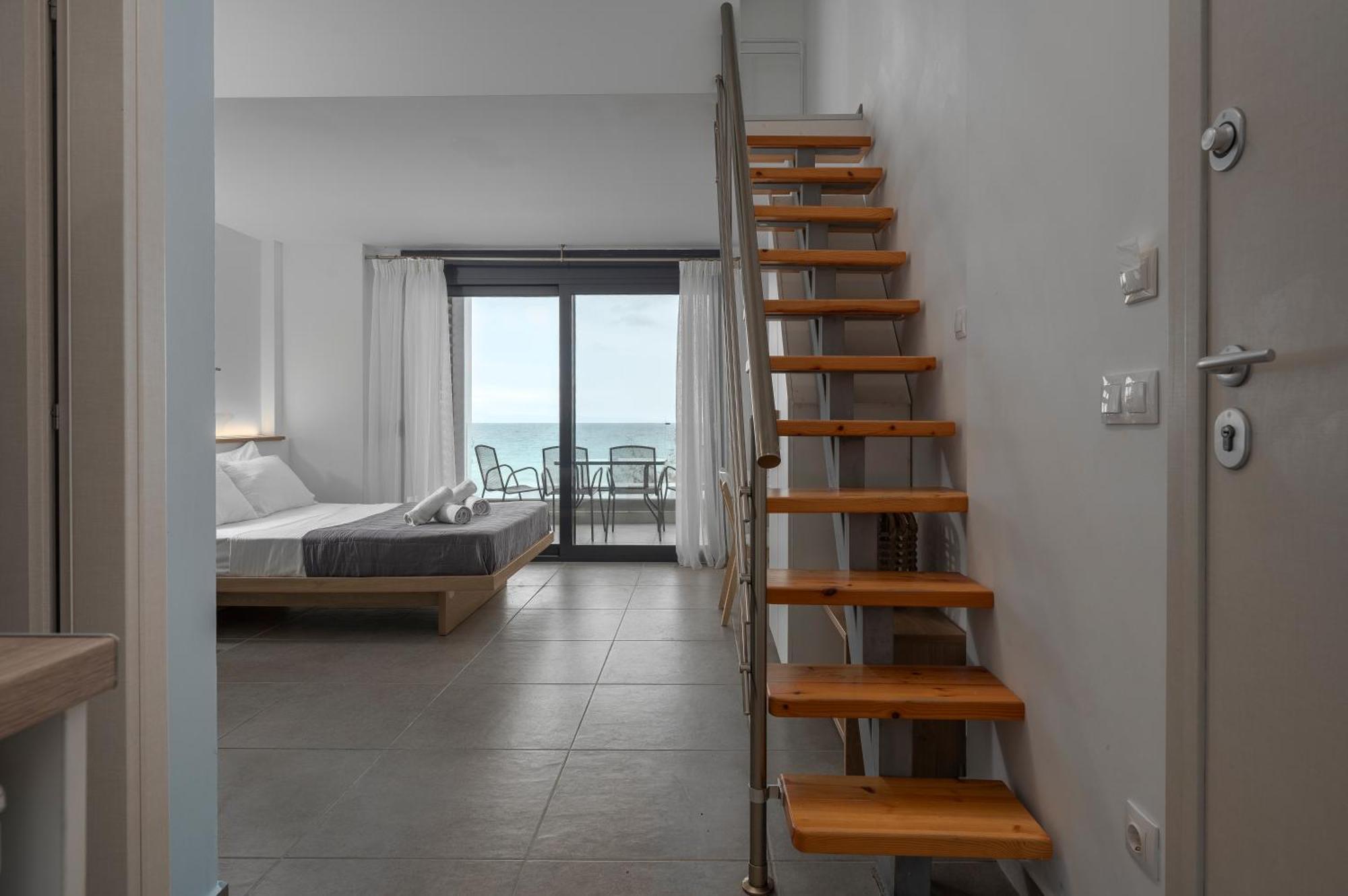 Cavo Blue Coastal Living Apartment Polychrono Ngoại thất bức ảnh